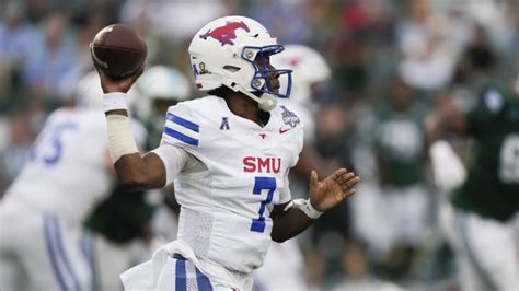 Jennings, dominant defense carry No. 25 SMU to AAC title, 26-14 over Tulane